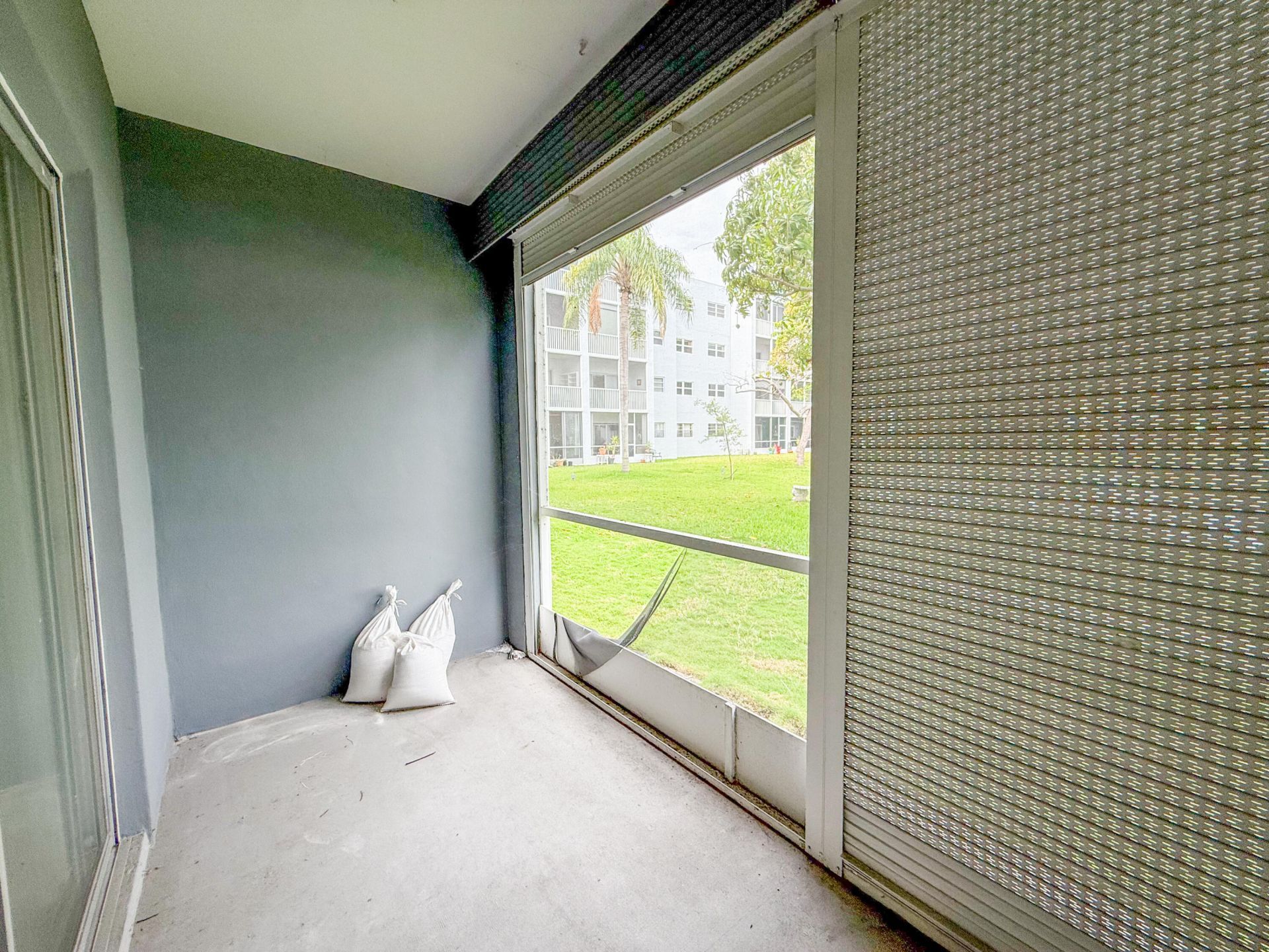 604 NE 2nd Street, Unit 122, Dania Beach, FL 33004 Photo