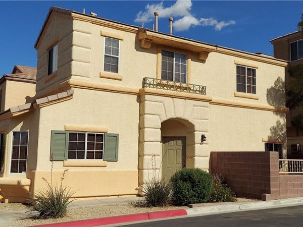 10613 Golden Aspen Court , Las Vegas, NV 89129