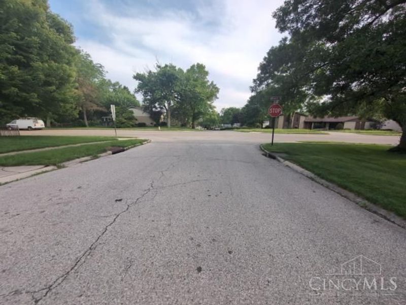 3133 Mountville Drive, Kettering, OH 45440 Photo 4
