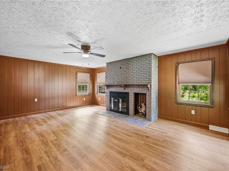 601 Murray Hill Drive, Youngstown, OH 44505 Photo 9