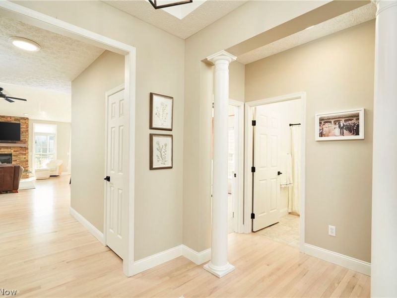 925 Alder Run Way, Akron, OH 44333 Photo 4