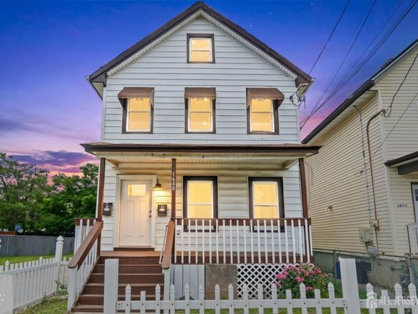 1648 essex Street, Rahway, NJ 07065
