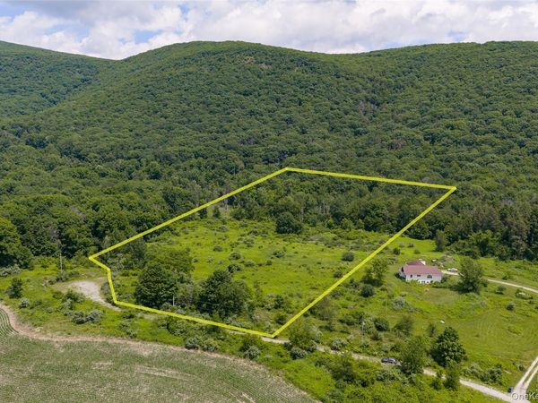 Mountain Edge Lane , Millerton, NY 12546