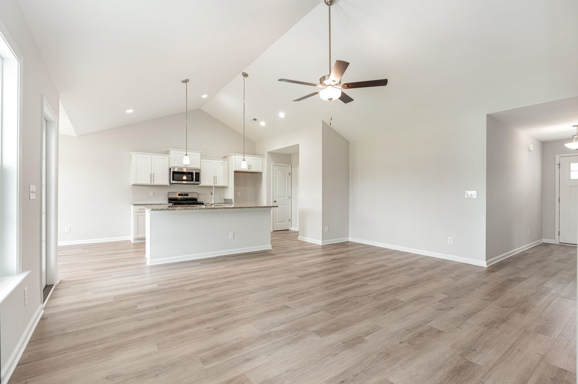 148 Gray Owl Dr. Photo 4