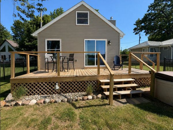 1971 Fern Beach, Battle Creek, MI 49014