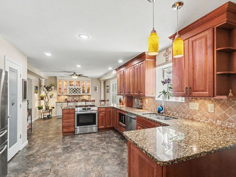 1894 Morningside Drive, Florence, KY 41042 Photo 10