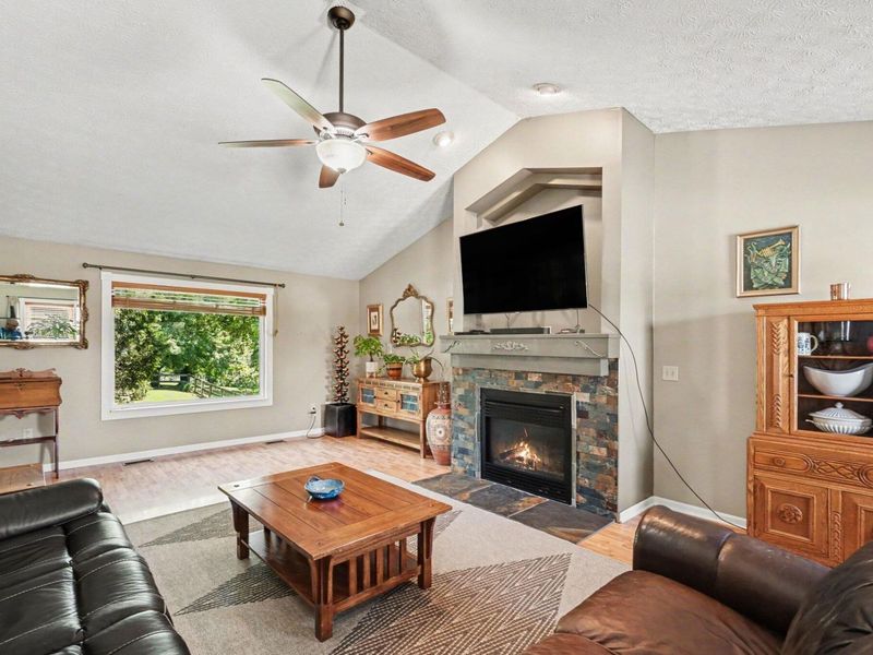 1894 Morningside Drive, Florence, KY 41042 Photo 4
