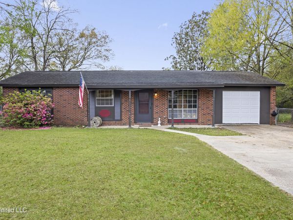 101 Fore Street, Gulfport, MS 39503