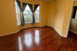 132 Avonshire Drive photo 4