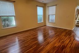 132 Avonshire Drive photo 4
