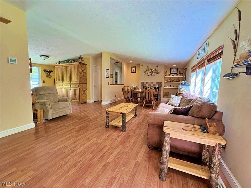 4233 County Line Road, Diamond, OH 44412 Photo 14