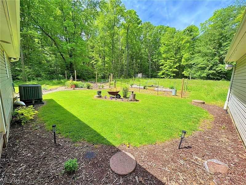 4233 County Line Road, Diamond, OH 44412 Photo 34