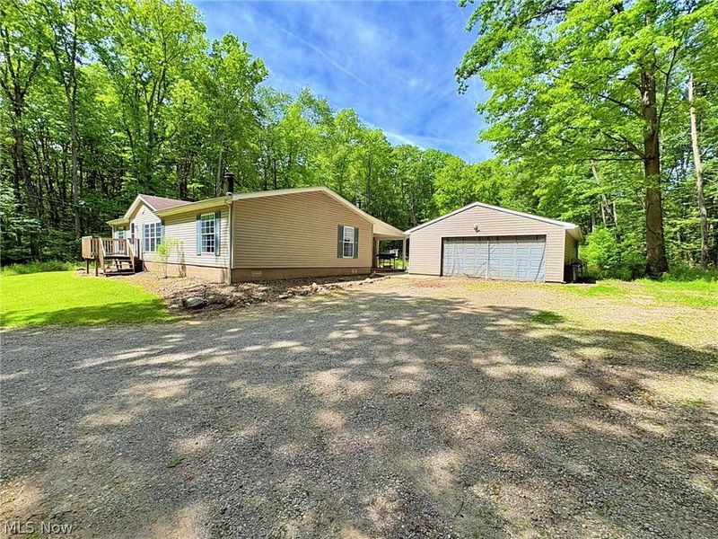 4233 County Line Road, Diamond, OH 44412 Photo 6