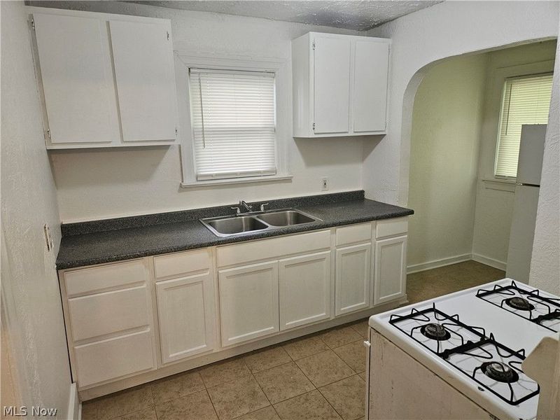 343 Noble Avenue, Akron, OH 44320 Photo 12