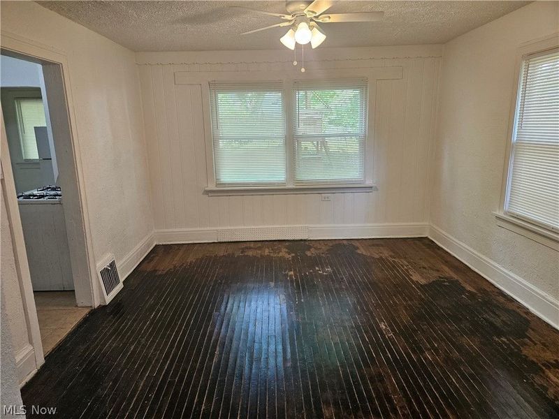 343 Noble Avenue, Akron, OH 44320 Photo 7