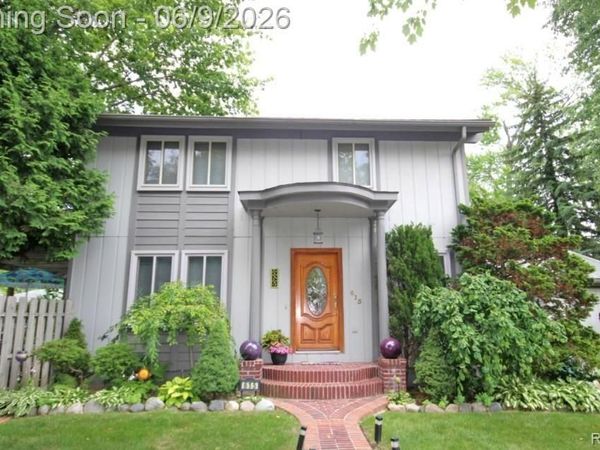 615 Davis Avenue, Birmingham, MI 48009