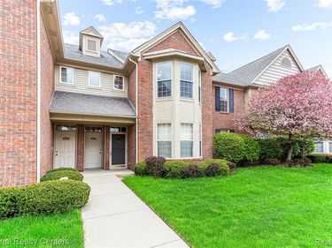 49277 Silver Birch Circle , Shelby Twp, MI 48315