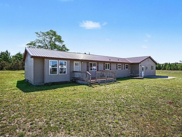 5156 Kellie Street, Mesick, MI 49668