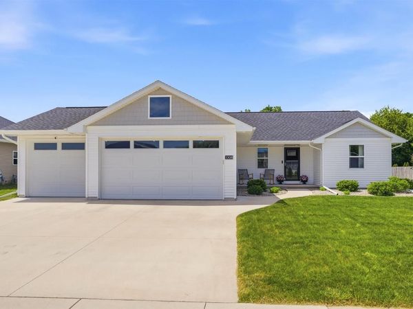 3308 ISAAC LANE, Oshkosh, WI 54902