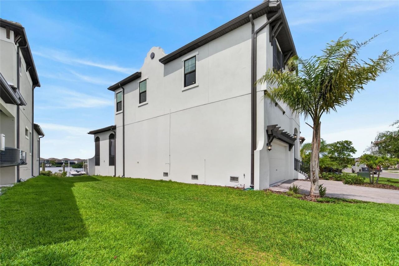 1108 Seagrape Drive , Ruskin, FL 33570 Photo
