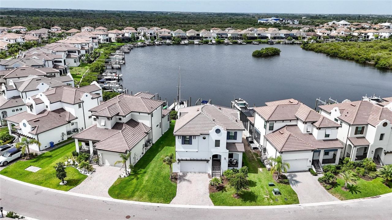 1108 Seagrape Drive , Ruskin, FL 33570 Photo