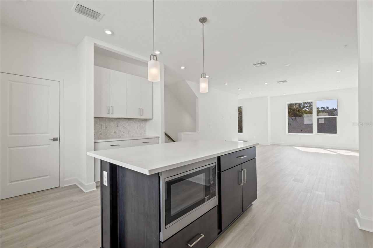 305 15th Street N, Saint Petersburg, FL 33705 Photo