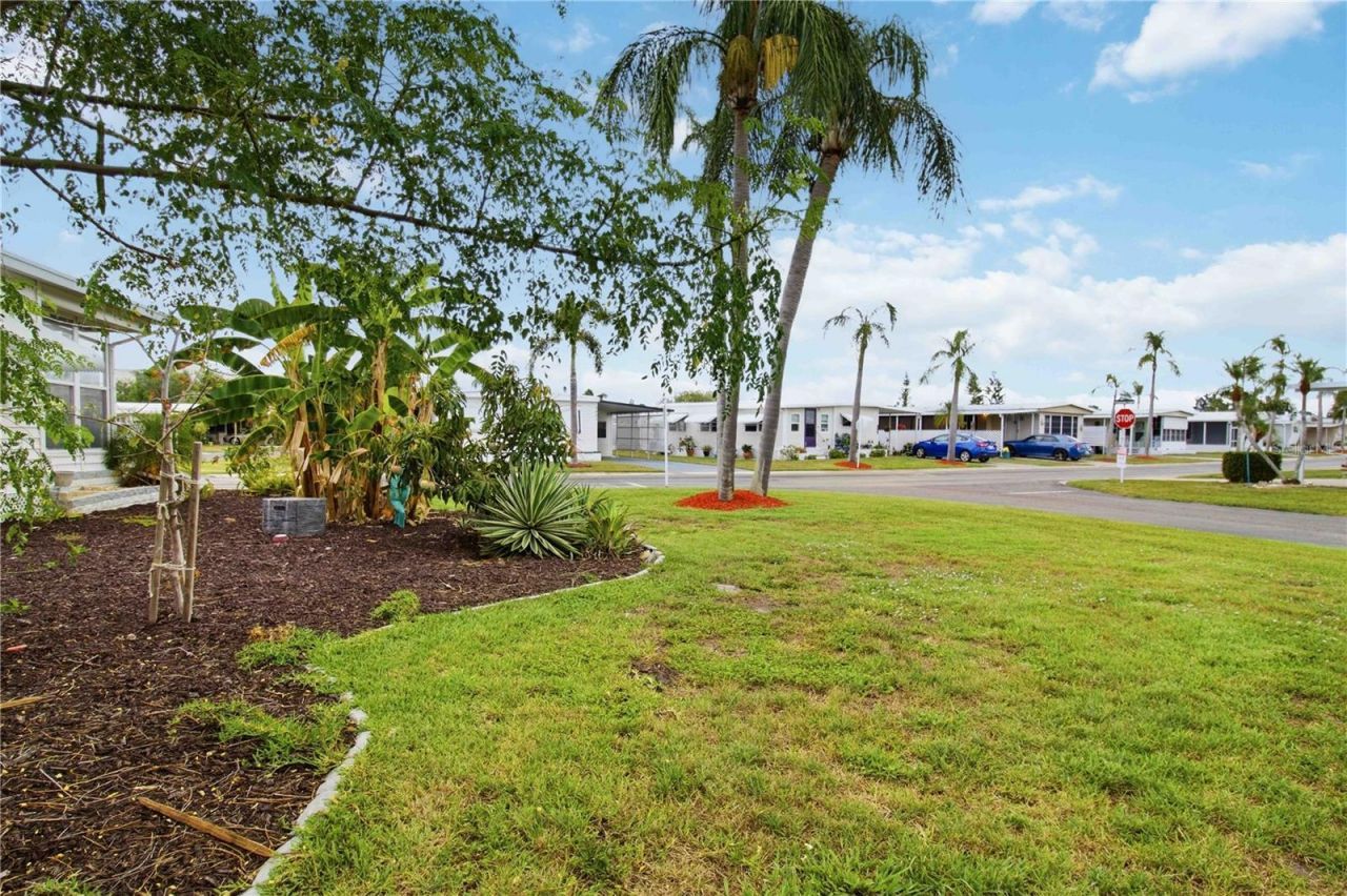 5402 Chateau Lane , Bradenton, FL 34207 Photo