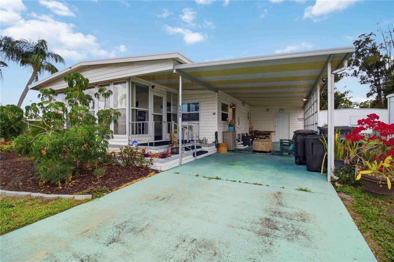 5402 Chateau Lane , Bradenton, FL 34207 Photo