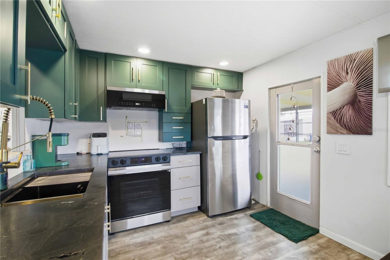 5402 Chateau Lane , Bradenton, FL 34207 Photo