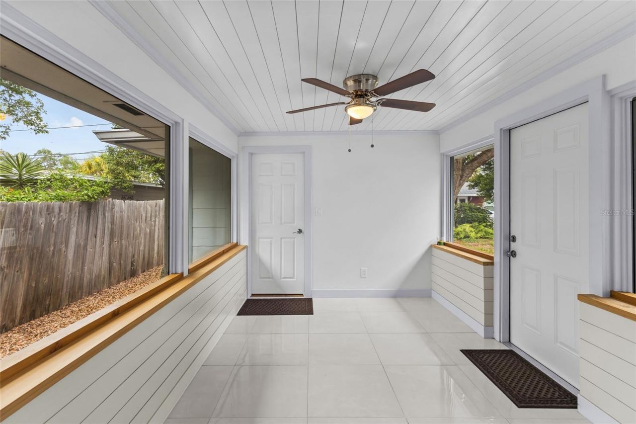 2450 49th Street S, Saint Petersburg, FL 33711 Photo