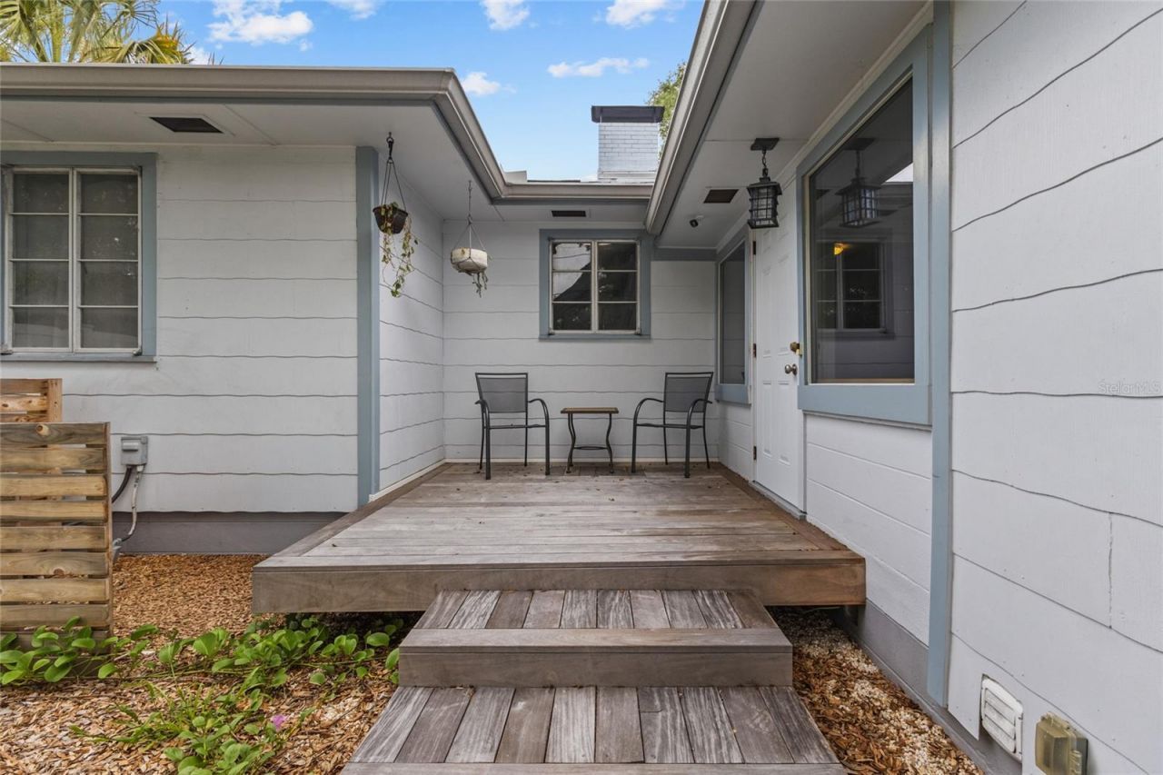 2450 49th Street S, Saint Petersburg, FL 33711 Photo