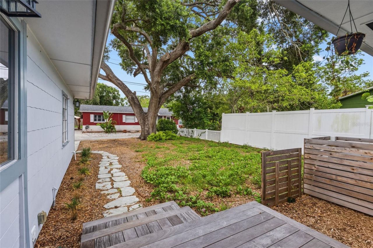 2450 49th Street S, Saint Petersburg, FL 33711 Photo