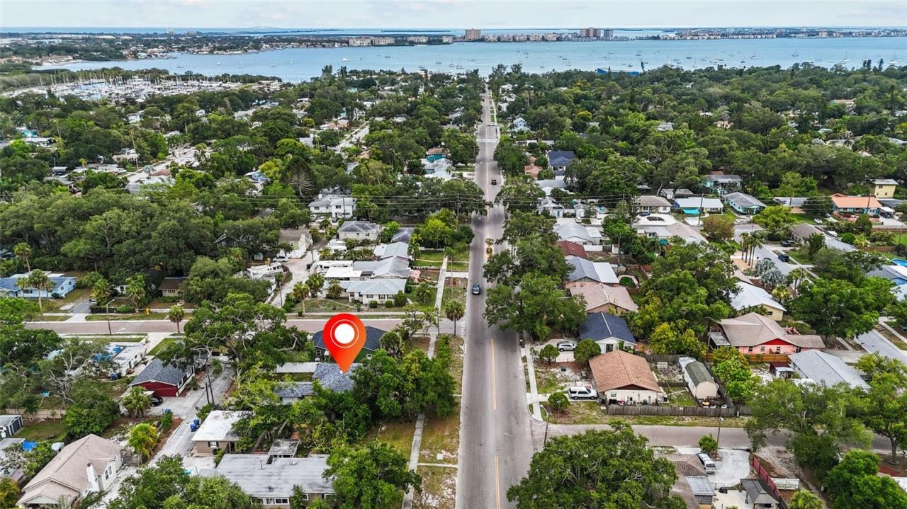 2450 49th Street S, Saint Petersburg, FL 33711 Photo