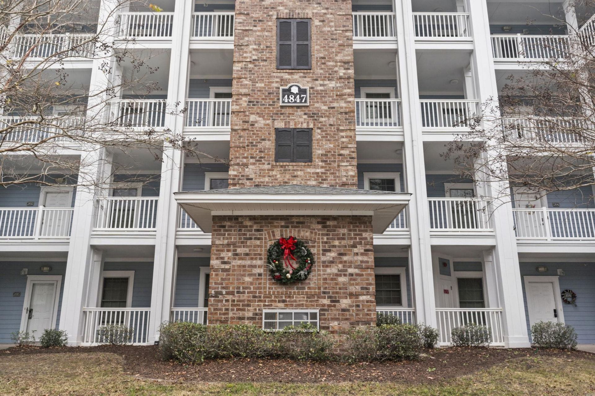 4847 Luster Leaf Circle  Photo 34