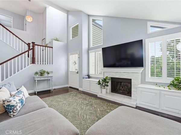 11 Shadowleaf , Irvine, CA 92614
