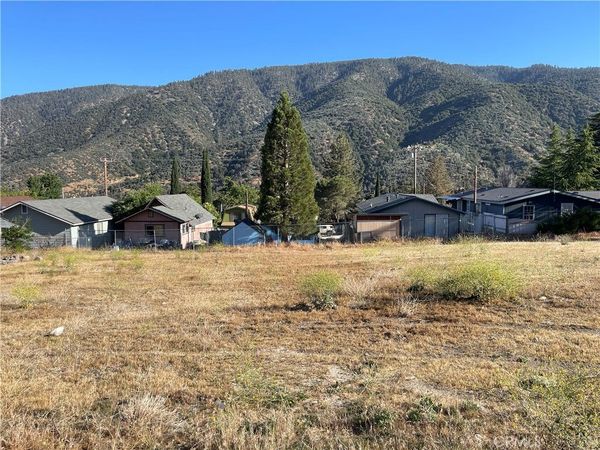 4228 N End, Frazier Park, CA 93225