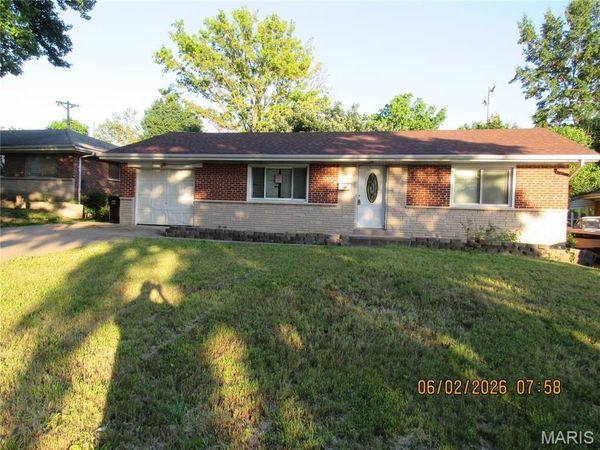8794 Boyce Place , Jennings, MO 63136