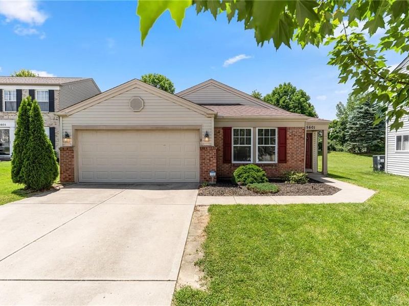 5601 Sterling Court, South Lebanon, OH 45065 Photo 1