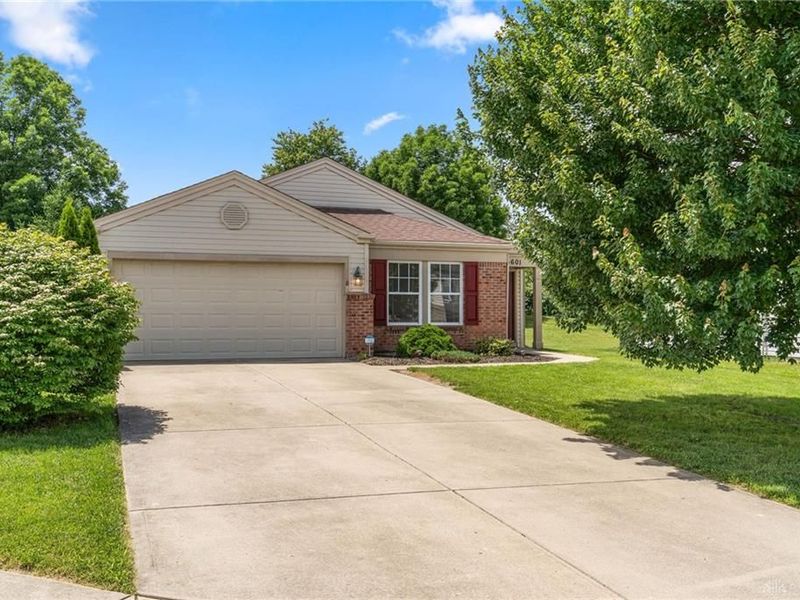 5601 Sterling Court, South Lebanon, OH 45065 Photo 3