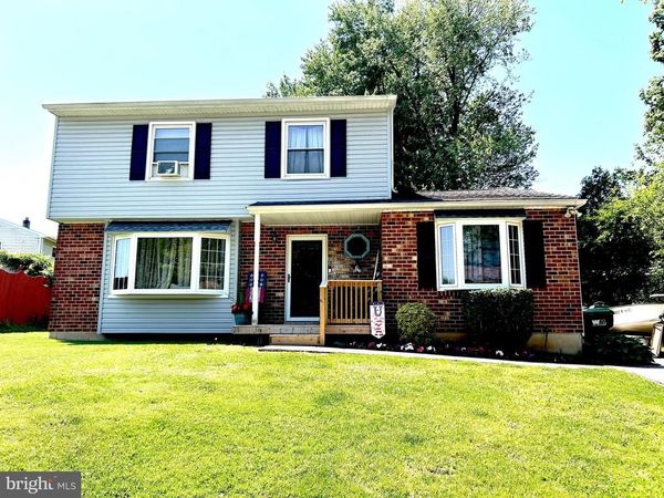 8 EDGEBROOKE WAY , NEWARK, DE 19702