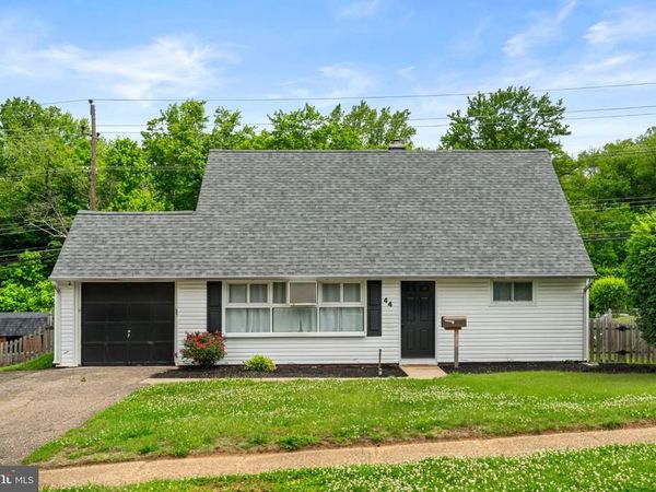 44 QUICKSET ROAD , LEVITTOWN, PA 19057
