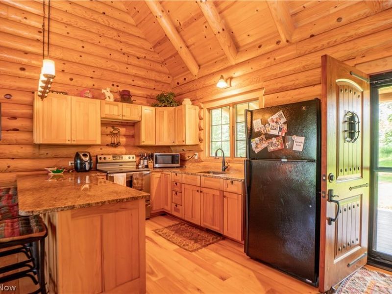 9567 Shepler Church Road, Bolivar, OH 44612 Photo 12