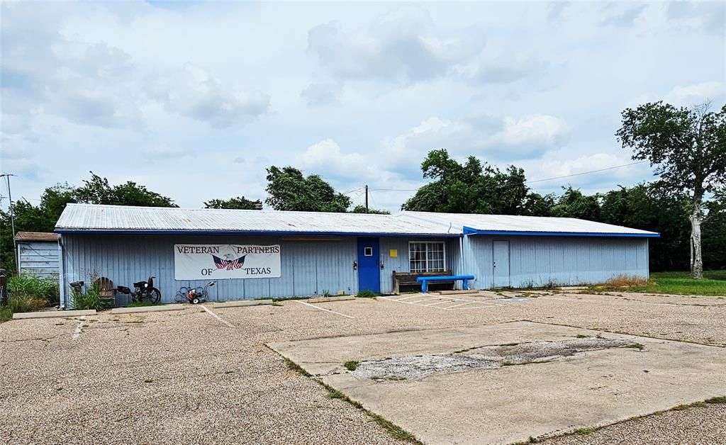 972 Fm 1365, Mexia, TX 76667 Main Photo
