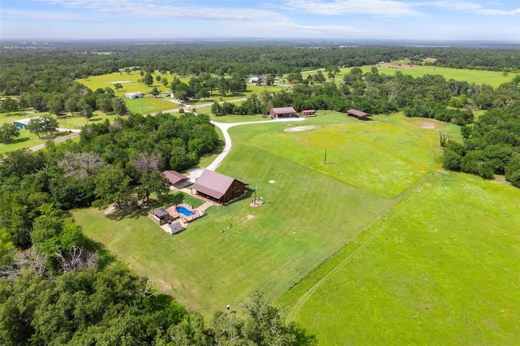 218 Lcr 793 , Groesbeck, TX 76642 Main Photo