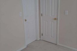 217 Summer Rain Court photo 4
