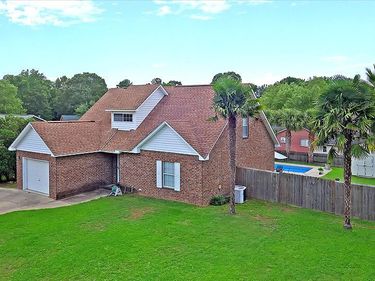136 Stewart Street, Goose Creek, SC 29445