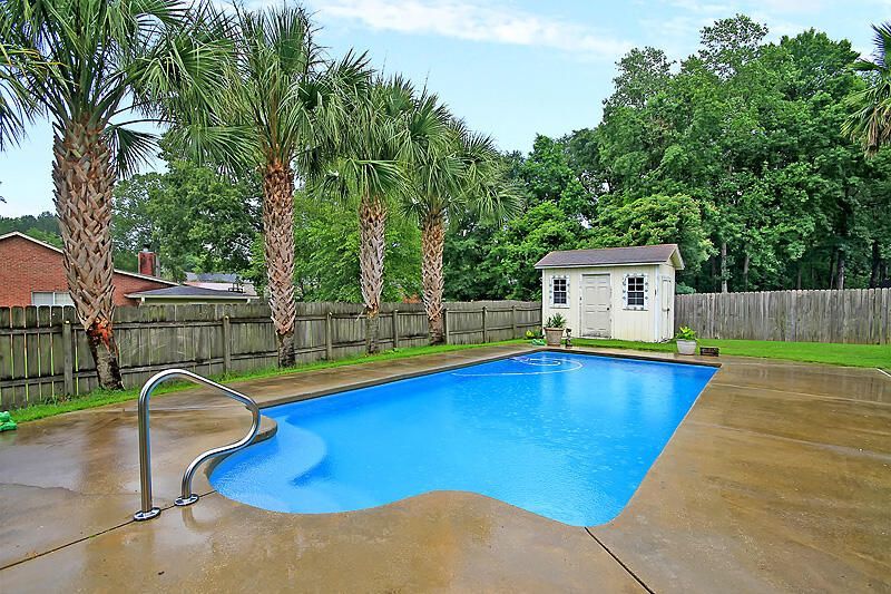 136 Stewart Street Photo 20