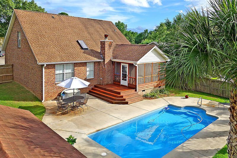 136 Stewart Street Photo 27