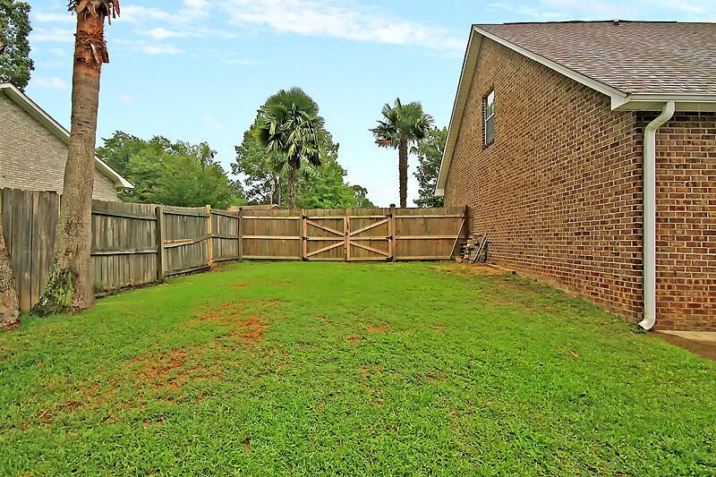 136 Stewart Street Photo 29