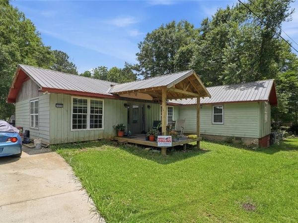 1079 Burwell Mount Zion Road , Carrollton, GA 30117